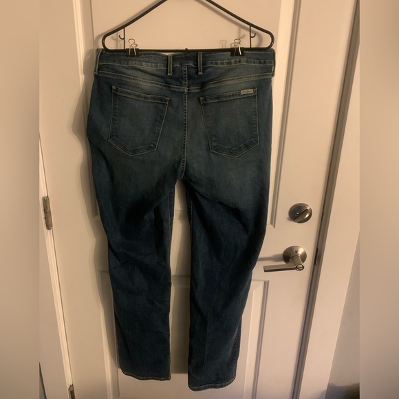 Eddie Bauer Slightly Curvy Straight Jeans - Dark Blue - Picture 3 of 4